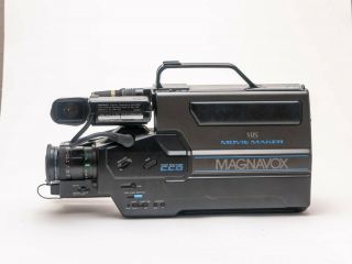 Magnavox Vhs Movie Maker Camcorder With 8.  5 - 51mm F1.  2 Macro Lens And Tv Adapter
