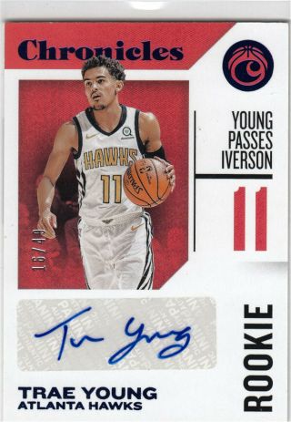 2018 - 19 Panini Chronicles Trae Young Rookie Signatures Blue Rc Auto /49