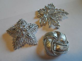 Vintage Trifari Star & Other Unmarked Silver Tone Brooches