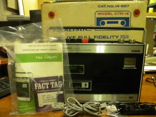 Vintage Realistic Deluxe Full Fidelity Solid State Cassette Tape Recorder (plea