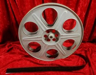 Vintage 35mm 2000 Ft.  14.  5 Inch Metal Movie Theater Film Reel Made In U.  S.  A.