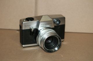 Kodak Instamatic Reflex Vintage Camera With Schneider - Kreuznach 50 Mm Lens