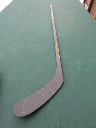Vintage Aluminum Right Handed 56 " Long Hockey Stick Bauer Total One Nxg