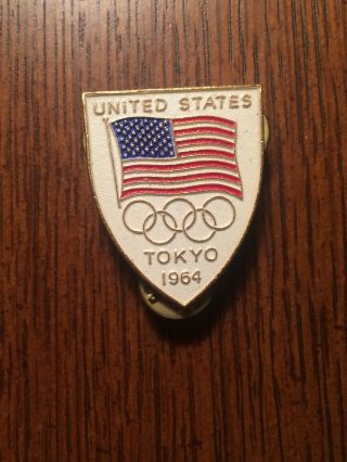 1964 Tokyo Olympic United States Pin Badge —,  Different Closure