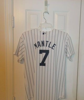 Mickey Mantle 7 Majestic Pin Stripe Home Youth Jersey Large 14/16