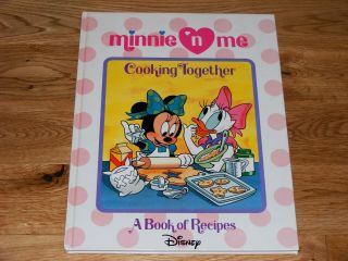 Vintage 1990 Walt Disney Minnie Mouse Daisy Duck Cookbook Recipes Kids Foodie