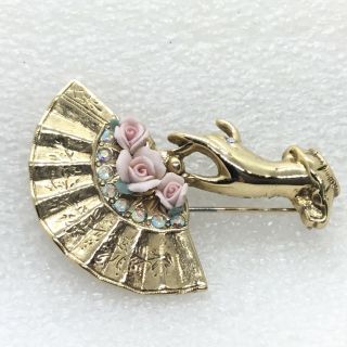 1928 Vintage Hand Holding Fan Brooch Pin Porcelain Roses Ab Rhinestone Jewelry