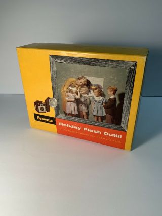Vintage 1950s Kodak Brownie Holiday Flash Camera