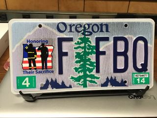 2014 Oregon Honoring Their Sacrifice License Plate