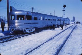 1960 Kodachrome Slide Cb&q Burlington Pioneer Zephyr Passenger Train In Iowa
