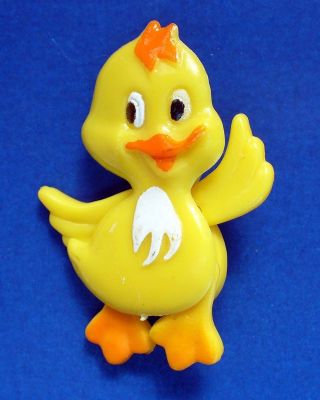 Pin Easter Vintage Duck Movement Holiday Brooch 1970 