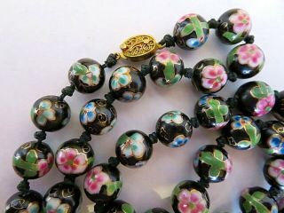 Vintage Hand Knotted Chinese Export Cloisonne Black Floral Bead Necklace 26 