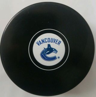 Vancouver Canucks Nhl Inglasco Official Hockey Puck Made In Slovakia