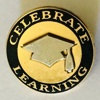 Celebrate Learning Education Oxford Cap Pin Badge Vintage (c22)