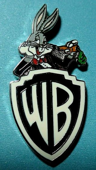Vintage Bugs Bunny - Looney Tunes Pin Badge Warner Bros Wb