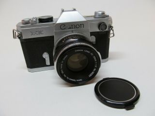 Vintage Canon Fl 50mm F 1.  8 Lens W/ Fx 35mm Film Camera