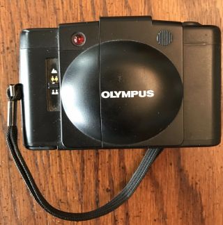 Vintage Olympus Xa2 35 Mm Camera D - Zuiko 1:3.  5