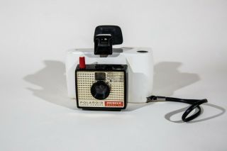 Vintage 1965 Polaroid Swinger Model 20 Land Camera White