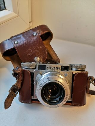 Braun Nornberg Paxette 35mm Film Camera With Cessarit 45mm F2.  8 Lens.  Case.
