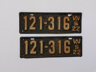 1922 Wisconsin Vintage License Plate Pair
