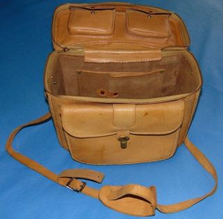 Rare Vintage Tan Pigskin Leather Camera Case W/shoulder Strap Made In Japan