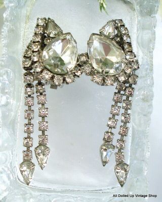 Vintage Glam Runway Clip Earrings Silver Tone Crystal Rhinestones Dangles 2 5/8 "
