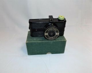 Vintage Carlton Bakelite Camera,  Utility Mfg.  Co,  York