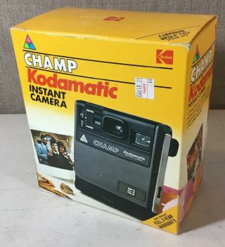 Kodak Champ Kodamatic Instant Camera Nos