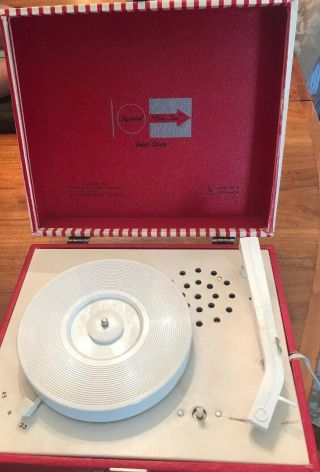 60’s Imperial Solid State Party Time Record Player Model 110 100 Vintage