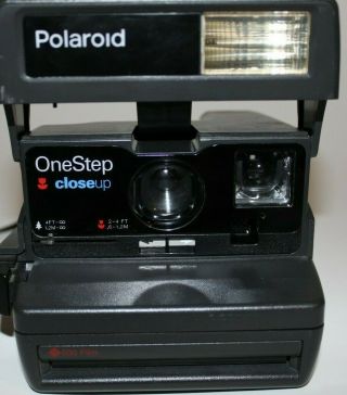 Poloroid One Step Close Up 600 Instant Camera Vintage With Strap