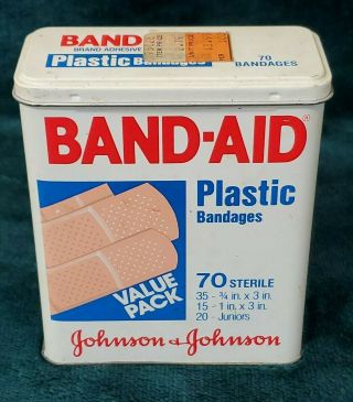 Vintage 1983 Johnson Band - Aid Plastic Strips Adhesive Bandages Empty Tin 5627