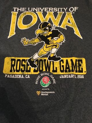 NCAA The University Of Iowa Football Rose Bowl Game 2016 T - shirt Size S 2