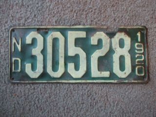 1920 North Dakota Vehicle License Plate 30528