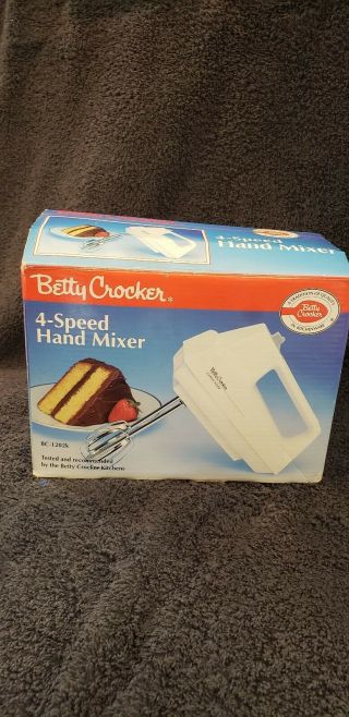 Vintage - Betty Crocker Hand Mixer White - Box & Directions
