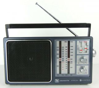 General Electric 7 - 2945a Tv Sound Am/fm Portable Radio 4 Band Ac/dc