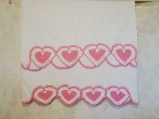 Pair Vtg White Cotton Pillow Cases Crocheted Heart Insert & Trim In Pink/white
