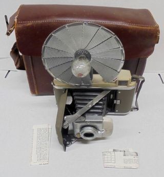 Polaroid Land Photo Camera Model 80a With Folding Fan Flash Unit And Carry Case