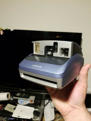 Vintage Polaroid One 600 Instant Film Camera 100mm Focus Range 3ft