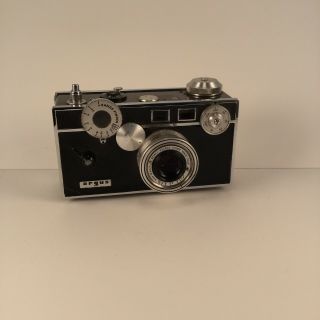 Vintage Argus Camera With F/3.  5 50mm Argus Coated Cintar