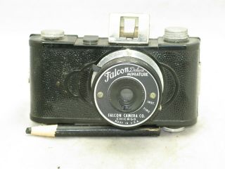 Utility Mfg Co.  Falcon Deluxe Miniature 127 Film Camera