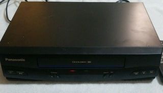 Panasonic Vcr Vhs Player/recorder W/ Remote Pvq - V201 Omnivision Lines In Display
