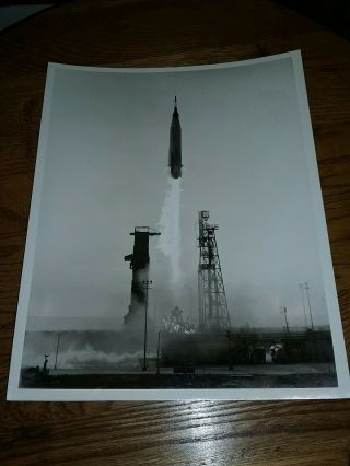 Nasa Mercury Atlas 9 Black And White 8×10 Photo Astronaut Cooper Vtg