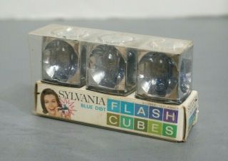 SYLVANIA Blue Dot Flash Cubes For Kodak Instamatic or Other NOS Flash Cube 3