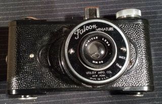 Falcon Miniature Camera 127 Film - Utility Mfg.  Co.  York W/ Box Instructions