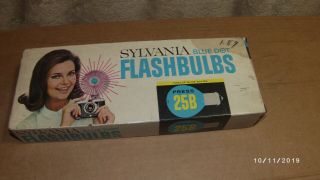 Vintage Sylvania Blue Dot Flash Bulbs Press 25b Set Of 12 Nos