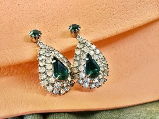 Vintage Celebrity Green Clear Rhinestone Dangle Earrings.  132