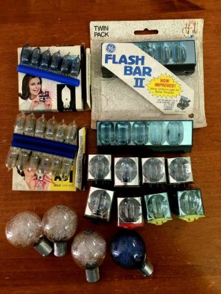 Vintage Sylvania Flashbulbs Blue Dot Ag1b Press Flash Cubes Flash Bar Sx70