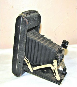 Vintage - - Kodak - - Model No.  1a - - Folding Camera
