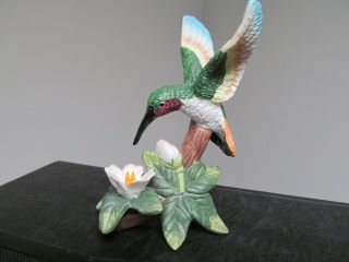 Vintage Porcelain Royal Heritage Hummingbird Figurine.  Flower
