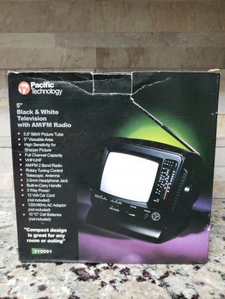 Pacific Technology 5 inch Black & White TV with AM/FM Radio 3
